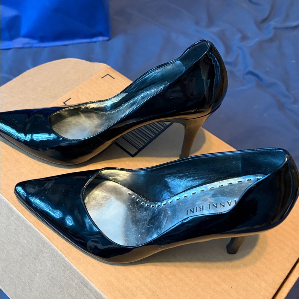 Gianni Bini Black Patent Heels